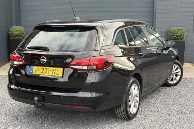Opel Astra (2020) thumbnail 4
