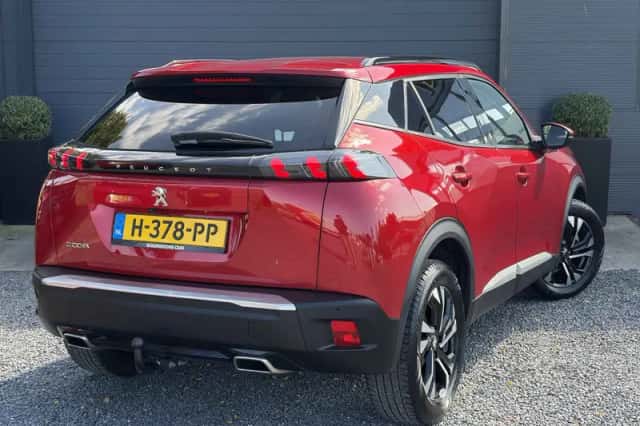 Peugeot 2008 (2020) thumbnail 5