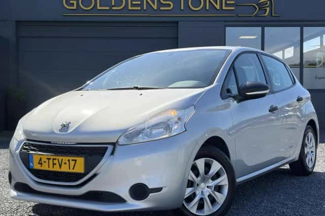 Peugeot 208 (2014) thumbnail 1