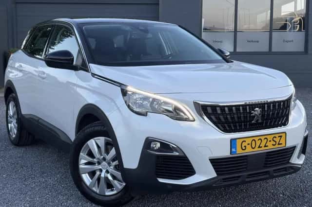 Peugeot 3008 (2019) thumbnail 2