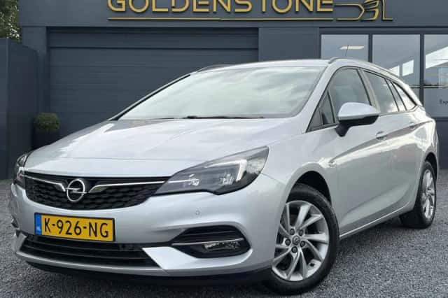Opel Astra (2021) thumbnail 1