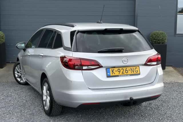 Opel Astra (2021) thumbnail 5
