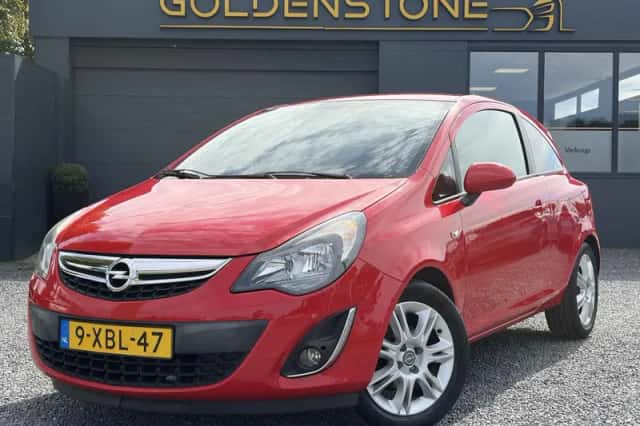 Opel Corsa (2014) thumbnail 1