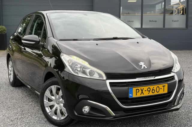 Peugeot 208 (2017) thumbnail 2