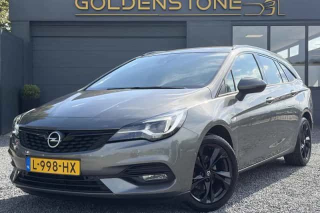 Opel Astra (2021) thumbnail 1