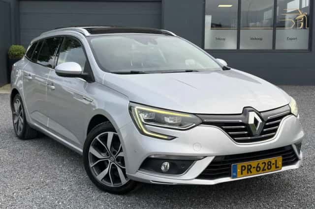Renault Mégane (2017) thumbnail 2