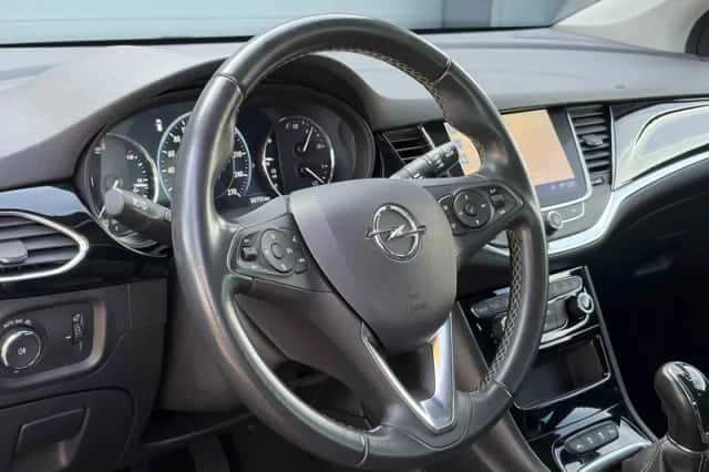 Opel Astra (2021) thumbnail 6