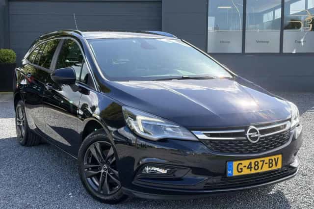 Opel Astra (2019) thumbnail 2