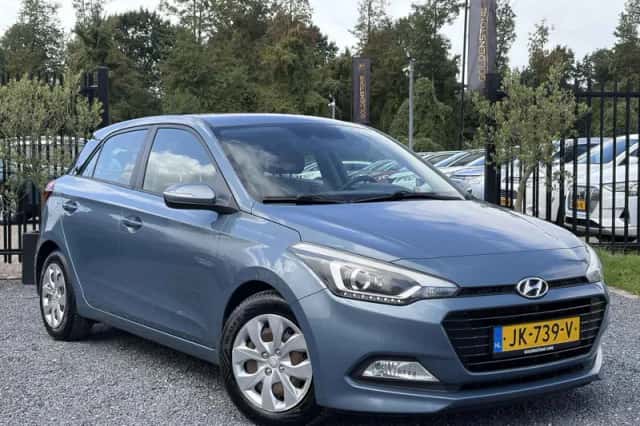 Hyundai i20 (2016) thumbnail 6