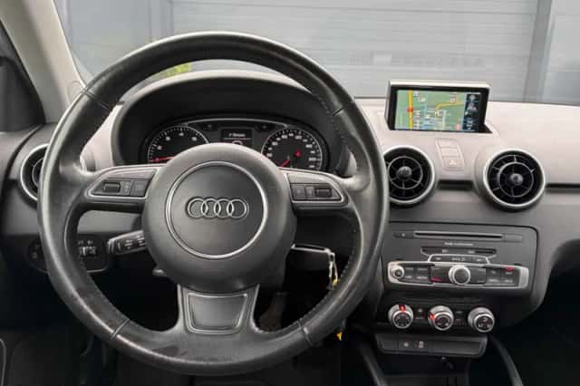 Audi A1 (2019) thumbnail 3