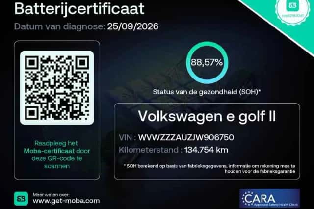 Volkswagen e-Golf (2018) thumbnail 3