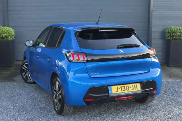 Peugeot 208 (2020) thumbnail 5