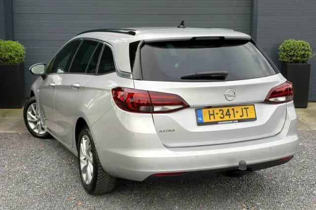 Opel Astra (2020) thumbnail 4