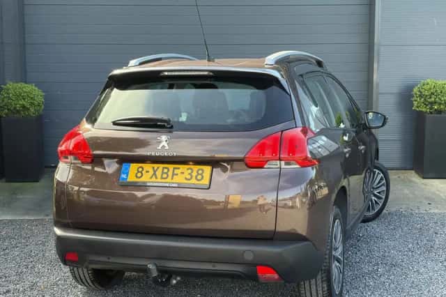 Peugeot 2008 (2014) thumbnail 4