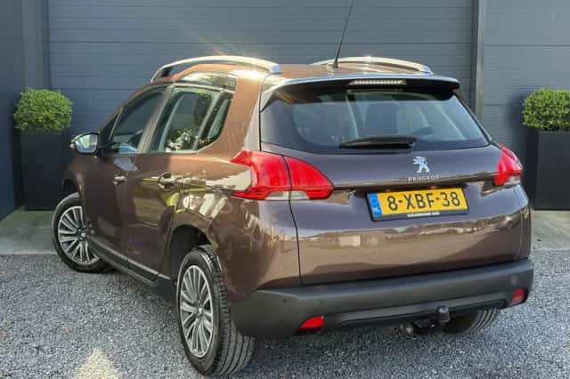 Peugeot 2008 (2014) thumbnail 5