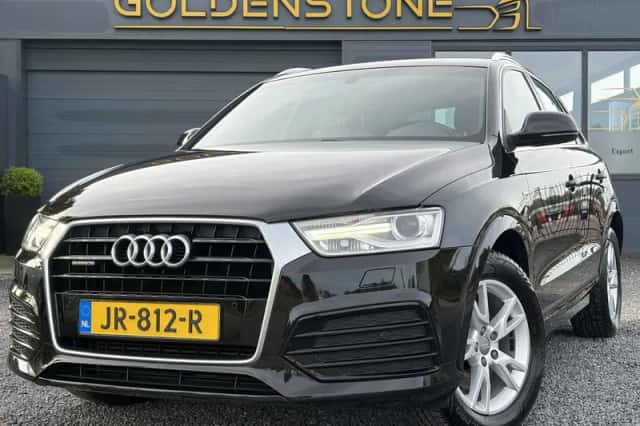 Audi Q3 (2016) thumbnail 1