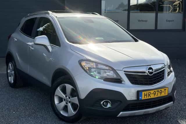 Opel Mokka (2015) thumbnail 2