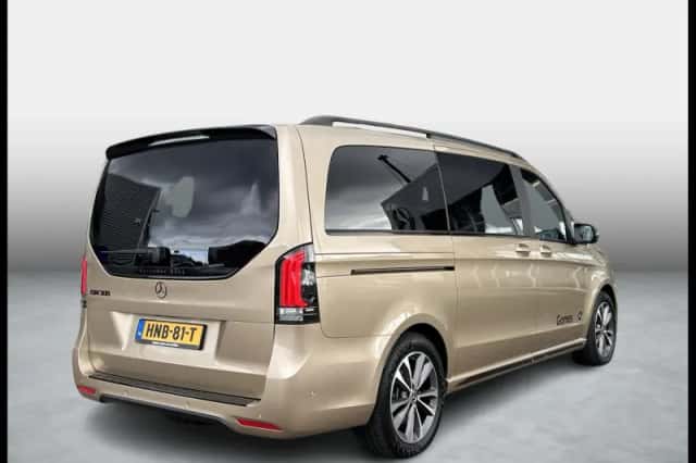Mercedes-Benz EQV (2024) thumbnail 3