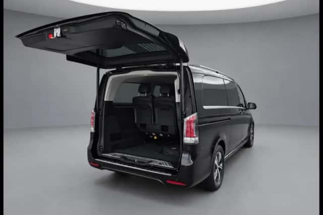 Mercedes-Benz EQV (2025) thumbnail 5