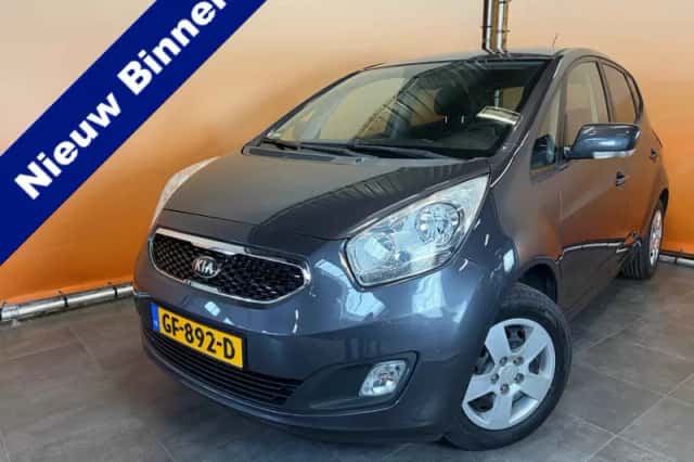 Kia Venga (2015) thumbnail 1