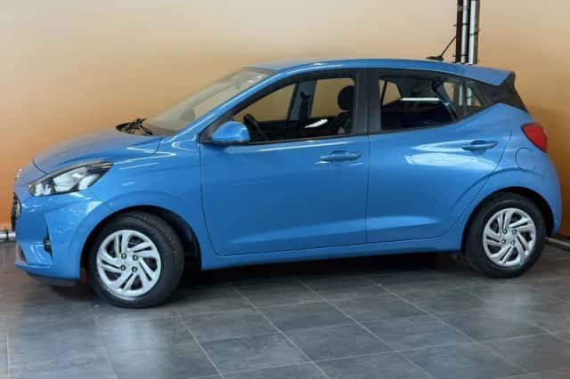 Hyundai i10 (2023) thumbnail 3