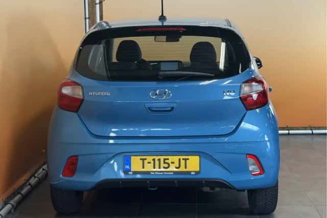 Hyundai i10 (2023) thumbnail 5
