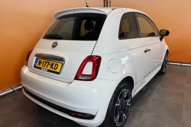 Fiat 500 (2017) thumbnail 4