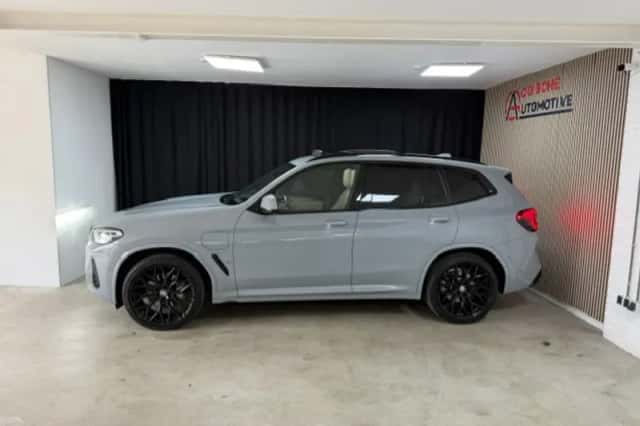BMW X3 (2022) thumbnail 3