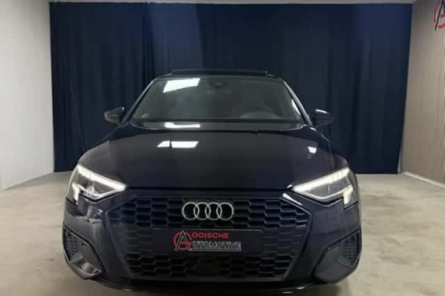Audi A3 (2022) thumbnail 2
