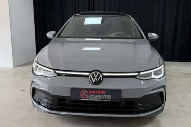 Volkswagen Golf (0) thumbnail 3