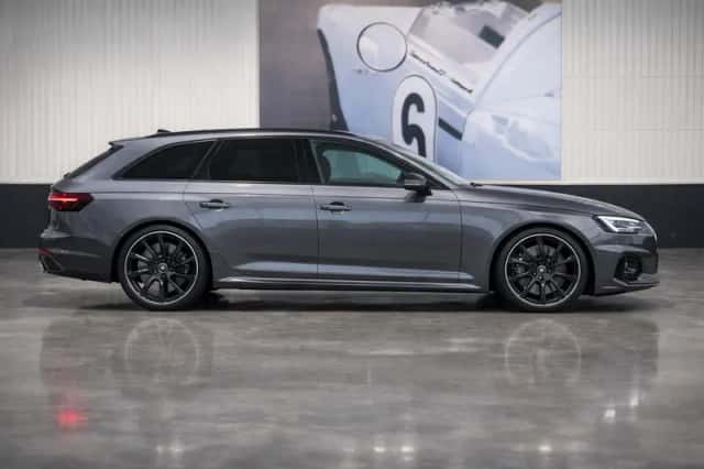 Audi RS 4 (2019) thumbnail 3