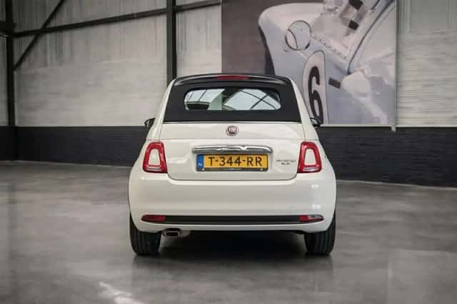 Fiat 500C (2023) thumbnail 2