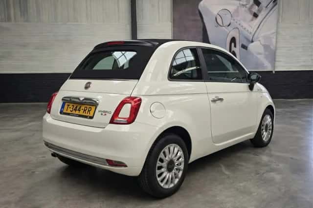 Fiat 500C (2023) thumbnail 3