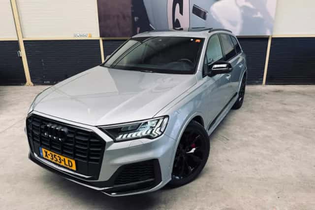 Audi Q7 (2020) thumbnail 2