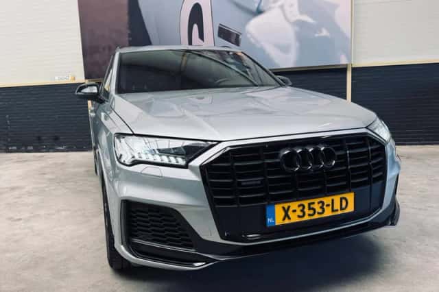 Audi Q7 (2020) thumbnail 3