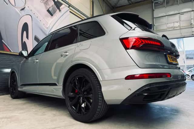 Audi Q7 (2020) thumbnail 5