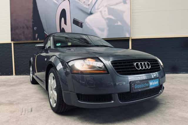 Audi TT (2001) thumbnail 5