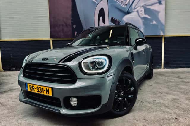 MINI Countryman (2018) thumbnail 2
