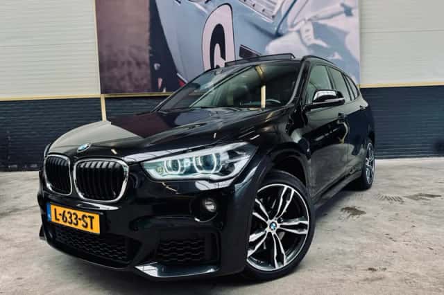 BMW X1 (2017) thumbnail 1
