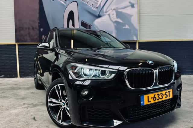 BMW X1 (2017) thumbnail 5