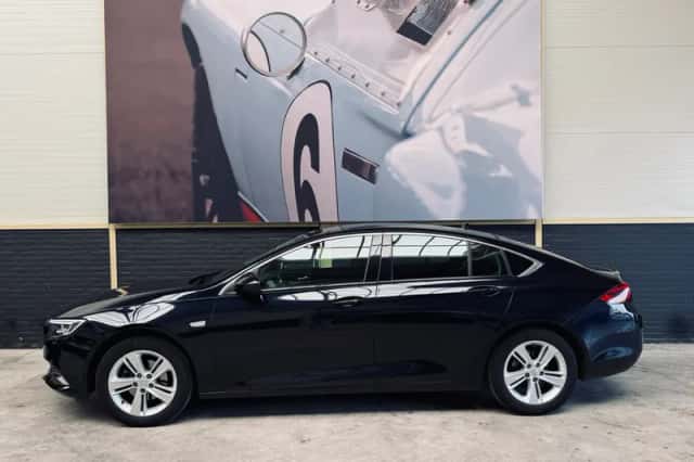 Opel Insignia (2019) thumbnail 3