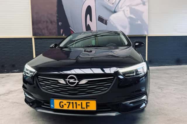 Opel Insignia (2019) thumbnail 4