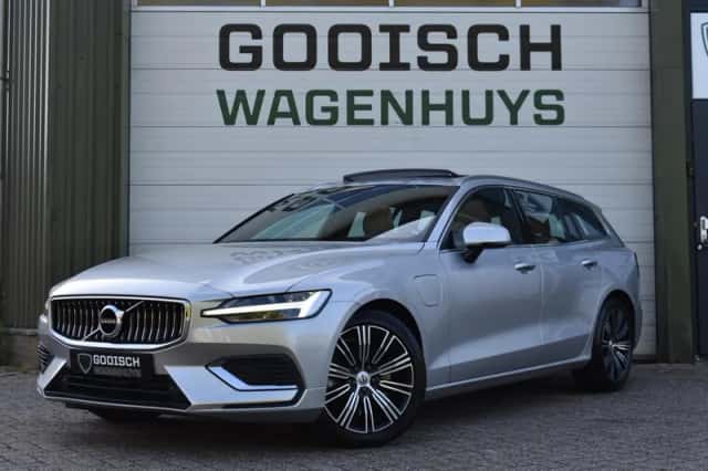 Volvo V60 (2019) thumbnail 1