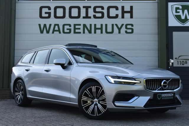 Volvo V60 (2019) thumbnail 2