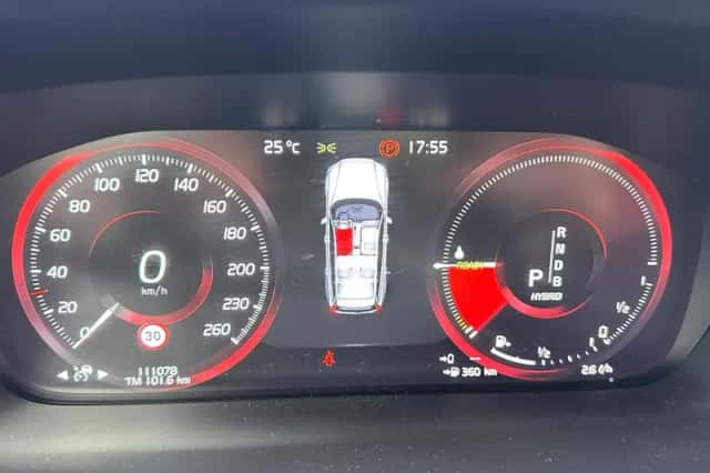 Volvo V60 (2019) thumbnail 6