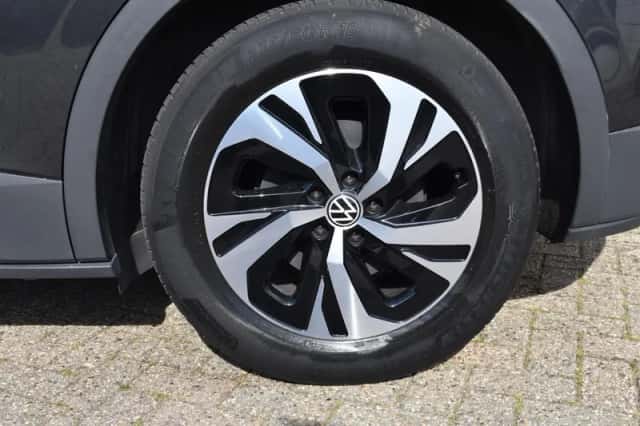 Volkswagen ID.4 (2021) thumbnail 6