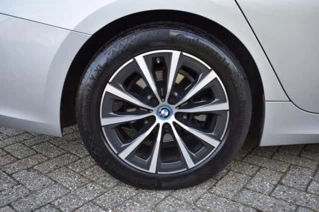 BMW 3-Serie (2020) thumbnail 5