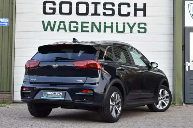 Kia Niro EV (2021) thumbnail 4