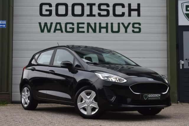 Ford Fiesta (2019) thumbnail 2