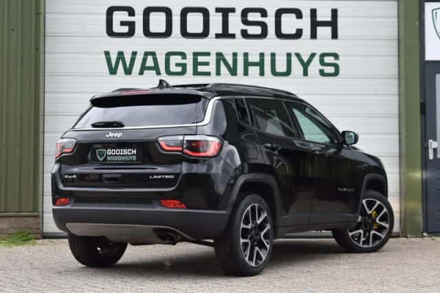 Jeep Compass (2019) thumbnail 4